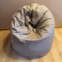Drapp babzsákfotel, közepes méretben